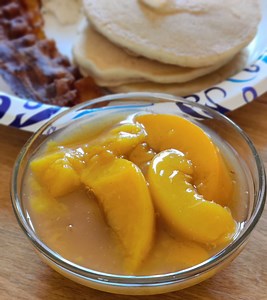 Peach Topping for Pancakes with Canned Peaches