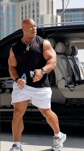 MUSCLE SHOW DUBAI #mrolympia #dubai