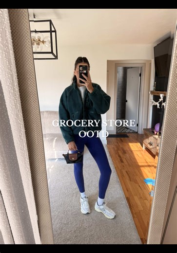 Bright Winter Outfit Inspiration for Errands