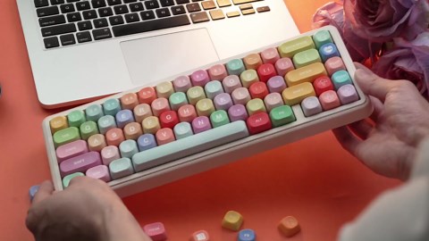 dagaladoo Cute Candy PBT Keycaps, Gunmy Bear MOA Keycaps Dye-Sublimation,Colorful Custom Keyboard Key caps Set for 100% 75% 65% 60% TKL US Layout Mechanical Keyboard