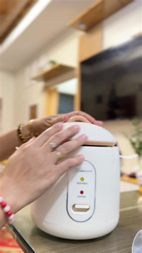 Mommy D on Instagram: "Mini Rice Cooker"