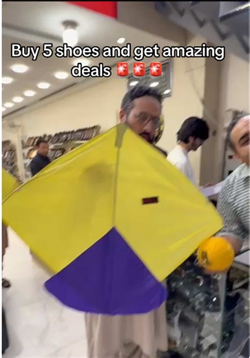 Discover Amazing Deals at Lahore Mall Road Cobblers Store