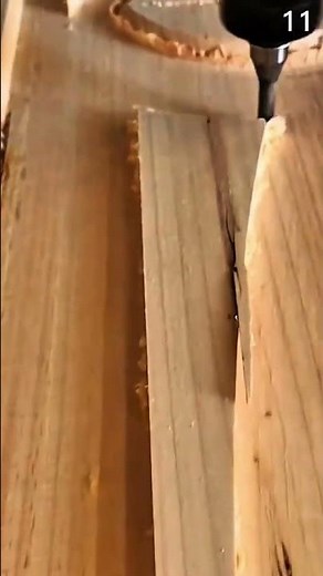 Engraving groove into wood surface using router tool