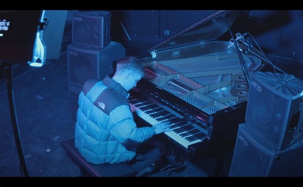 【Levi.Sct钢琴】Bach to the Future(4K Official Video)