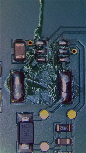 Saving a Dead Board: Micro-Soldering Magic #shorts #asmr #electronics #electroniccomponents