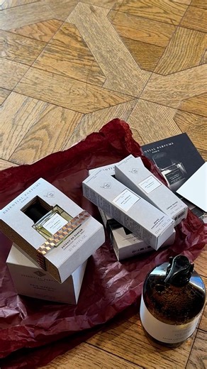 Vidéos de Galeries Lafayette Elysees (@galerieslafayetteelysees) avec original sound - Galeries Lafayette Elysees
