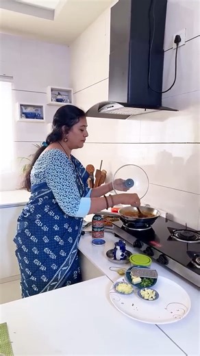 🌶️ Authentic Kathiyawadi Sabzi Recipes | Kaju Lasan & Cheese Lili Dungli Shaak Welcome to our LIVE recipe video! Today, we are bringing you **two highly-requested and incredibly popular Kathiyawadi vegetable dishes** (*sabzis*), made in the authentic style of Gujarat. These recipes are not just simple dishes—they are restaurant and *dhaba* favorites known for their rich flavor and vibrant color. 1. 🧄 Kaju Lasan Nu Shaak (Cashew-Garlic Curry): A creamy, spicy, and intensely flavorful curry feat