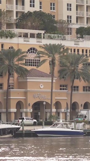 ¿Listos para viajar junto a Mirtha? 🌍✨ En Mundo Visual seguimos recorriendo el mundo para descubrir destinos únicos, culturas fascinantes y experiencias que te inspiran a viajar. Esta semana te llevamos a: • Helsinki, Finlandia: diseño, naturaleza y la elegancia nórdica. • Casablanca, Marruecos: colores, aromas y la magia del mundo árabe. • Miami, Estados Unidos: playas, diversión y el pulso vibrante de una ciudad icónica. Acompañanos en cada aventura con la mirada cercana y cálida de Mirtha Gó