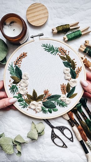 🎄 Stitching the Christmas Wreath pattern! ✨ A classic, beginner-friendly holiday design — perfect for gifts, decor, and cozy winter stitching. 💥 Black Friday Sale – 30% off ALL patterns! Grab this festive wreath and more before the sale ends. #christmasembroidery #holidayembroidery #christmasdecorideas #handmadechristmas #christmascrafts #christmasgiftideas #stitchmas #holidaystitching #christmasdiy #christmasvibes #embroidery #handembroidery #embroideryart #embroiderydesign #threadart #craftt