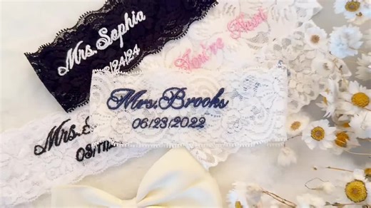 Personalized Name Wedding Garter, Wedding Toss Garter for Bride, White Lace Leg Loops, Custom MRS Garters, Wedding Gifts, Bridal Lace Garter - Etsy
