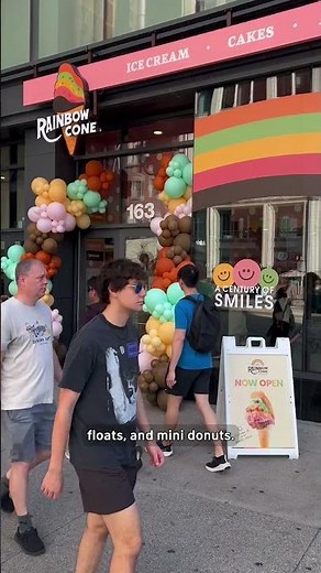 New Rainbow Cone location open now in downtown Chicago!