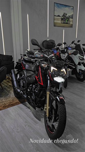 DCG Multimarcas Premium on Instagram: "Novidade na área! Chegou na loja: Dafra STR APACHE 200 ABS Ano/Mod: 2022/2023 Valor: R$ 13.490 Aproveite a diversidade de motos disponíveis na DCG Multimarcas Consulte nosso site: www.dcgmultimarcaspremium.com.br Seja para o dia a dia ou para curtir a estrada, aqui você encontra modelos selecionados com qualidade, procedência e toda a segurança que você merece! 🚧 Todas as motos passam por revisão completa antes da entrega 📆 Facilitamos sua compra 💳 Parce