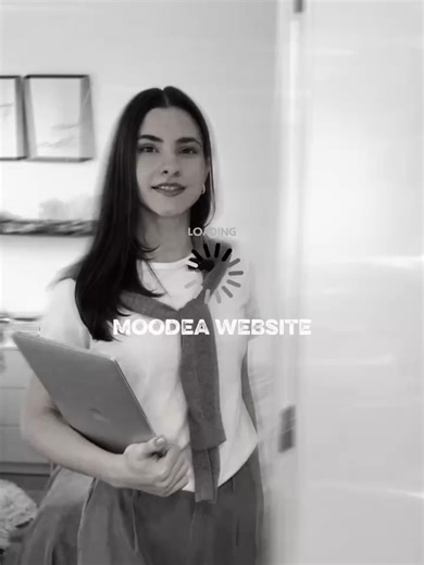 💥Valami új érkezik… Vasárnap premier! Maradj velünk, mert Enikő már gőzerővel dolgozik rajta! 💪💻 Moodea - ahol ötletből hangulat születik. moodeaevents@gmail.com (30) 276 0103 #moodea #pécs #ügynökség #vlog #forgatás #marketing #brandépítés #weblap