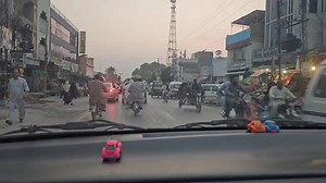 4.3K views · 119 reactions | جی ٹی روڈ پر ڈرائیونگ کیسے کریں #GTRoadDriving #HighwayDrivingTips #DrivingInTraffic #SafeDriving #DistanceJudgment #RashDriving #DrivingTipsForBeginners #GTroadPakistan #SideDistance #RearViewAwareness #DrivingSafety | Malik Driving school | Facebook