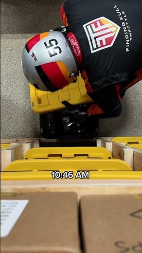 Day 2: Blip celebrated Thanksgiving by eating pie and discovering a chair