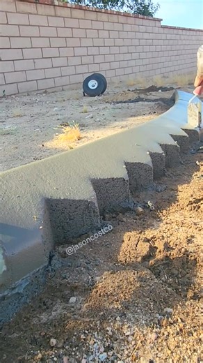 Curb cut with crunch #satisfying #oddlysatisfying #concretecurb #cement #relaxing #asmr #cons | Jasoncostco