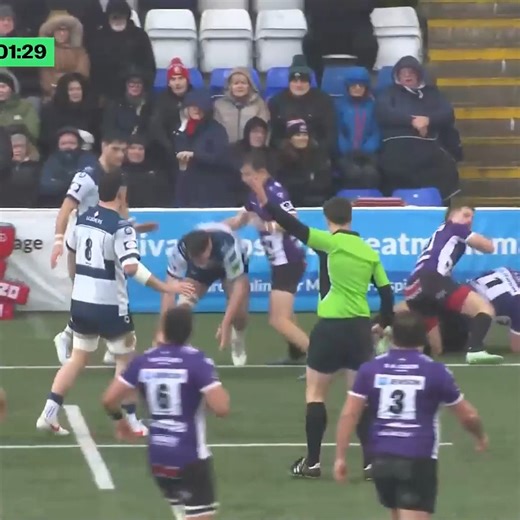 Clubber Rugby on Instagram: "WHAT A START 😱 Alan Ferrie finds a gap and POWERS through for the games opening try 💪 @coventryrugbyofficial couldn't have asked for a better start! 📺 Watch the @champrugby LIVE on www.clubbertv.co.uk link in bio"