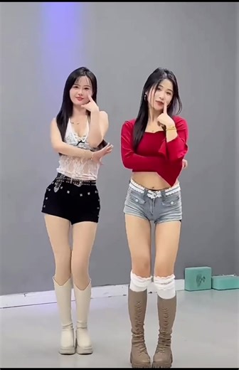 🔥 Learn These Viral Dances in 60 Seconds | Easy Tutorial 💃 | Learning Dance Hub #LearningDanceHub #1MinuteDance #ViralDanceMoves #TikTokDanceChallenge #EasyDanceTutorial #DanceIn60Seconds #learntodance