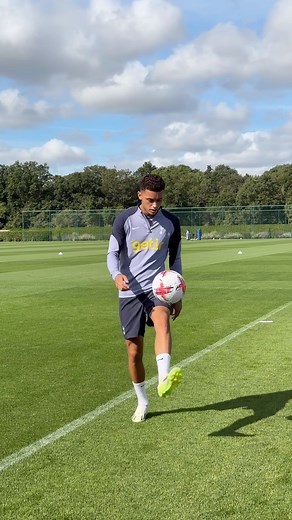 Brennan’s first day 🫡 | Tottenham Hotspur