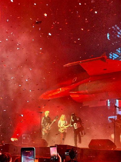 que ganas de bajar al campoooo hoy @Airbag Oficial @Patricio Sardelli #cuchillosguantanamera #airbag #Montevideo