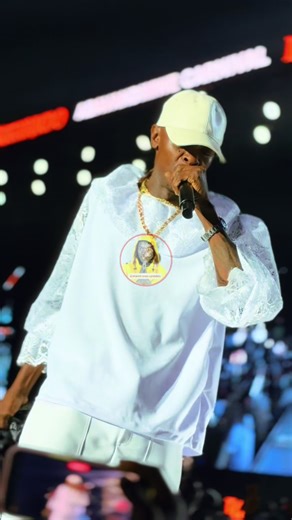 Jose Chameleon Live at Bavandimwe Carnival