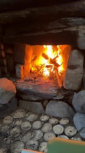 1.3M views · 9.5K reactions | Cracking open the bushcraft winter wonderland #bushcraft #bushcraftcabin #bushcraftshelter | Nature Daddy | Facebook