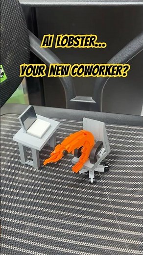 AI Lobster That Helps You Work?! | Creative Building Blocks