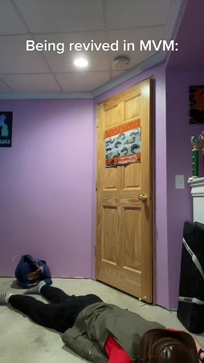 TF2 Sniper Costume Unboxing | Team Fortress 2 Cosplay