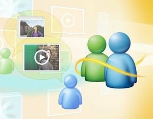 Un empleado de Microsoft involuntariamente a revelado que esta app estará disponible para windows phone al publicar algunos tweet con el cliente "Windows Phone (viaWindowsLive)INT", esta versión de messenger para la plataforma móvil de microsoft contara al parecer con una utilidad para publicar directamente en twitter.    Aun no se han confirmado fechas para el lanzamiento al tratarse de pruebas q ...