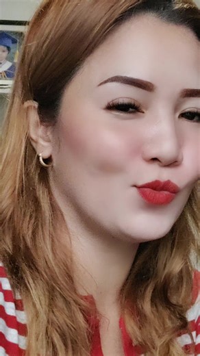 Sheena Capili's Stunning Bikini Looks and Hair Transformations