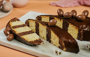 Metrový koláč s vaječným likérom | Kuchyňa Lidla | Kuchyňa Lidla