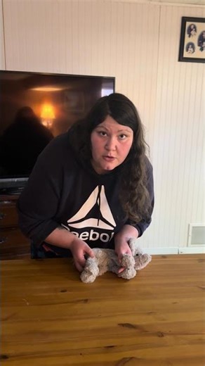 Restraining a dog for Saphenous vein blood collection VMA- Animal Handling and Restraint