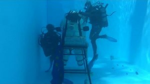 Apollo 11 under the sea - pool trials