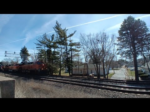 Westbound bnsf stack train at Rochelle Illinois 3/20/26