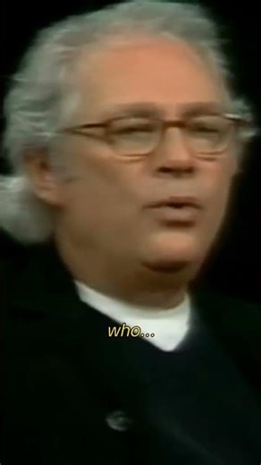 That initial five minutes of *Bugsy* is absolutely jarring! Director Barry Levinson shares the
