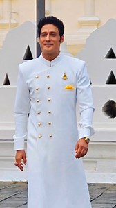 169K views · 6.8K reactions | #Namo #Buddhaya #Jai Bhim Visited the #sacred Tooth #relic #temple in #Srilanka and took the #blessings. #Feeling #peaceful and #happy. #Thanks for all the #love and #support to all the srilankans as always. Special thanks to Mr. Navin , Isuru, Mr. Rasith and Mr. Mayura to make it #special for me. May the #blessings of the #Triple #Gem be with all.  | Gagan Malik | Facebook