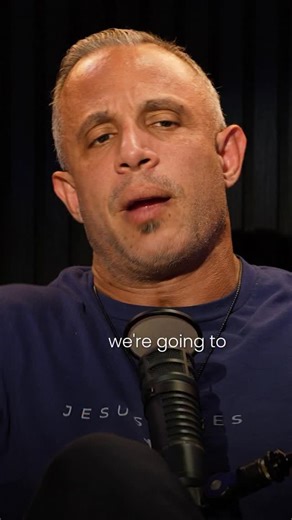 6.7K views · 269 reactions | 4 hacks to Reset your Fitness journey! We all fall off our workout routine here and there. It’s important to have a plan in place when life forces you off track. What are some of your favorite ways to reset? | Mind Pump | Facebook