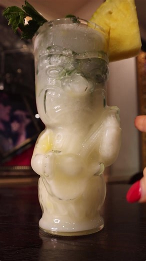 Infinite summer memories.​ Picture this: sunshine dancing on ice cubes, laughter spilling across the table, and that first unforgettable sip. Your summer story begins now, at Hard Rock Cafe. | Hard Rock Cafe Foxwoods