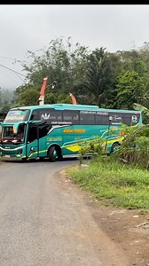 218K views · 1.4K reactions | Bisa bisanya Bus Besar Blusukan Ke kampung ?! #baikrasa #blusukan | Alan Suherlan | Facebook