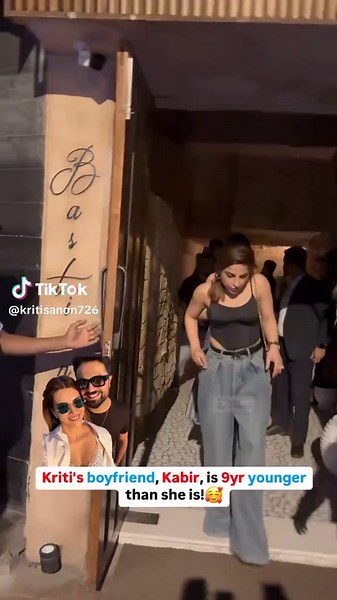 Bollywood Dance Tutorial for Beginners