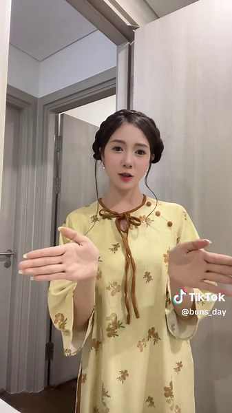 Dắt a zề nhàaa #aodai #aodaivietnam #tet2026 #aodaitet #outfitideas