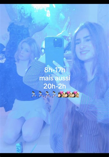 Tatouée et copines pour la vie : Cherche une place!
