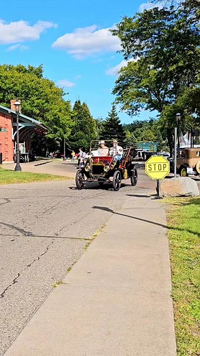 Ford Model T Drive By Engine Sound Old Car Festival Greenfield V...01796 | gomez lelita