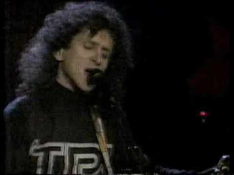 EL TRI - DIFICIL ( EN DIRECTO 1989 )
