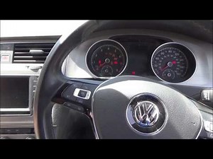 How to activate and deactivate Front Assist in the Volkswagen Golf?