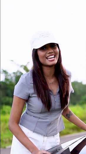 Experience the elegance of the Lexus ES 300 — where refined comfort meets modern performance.