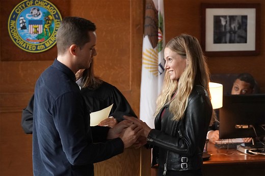 Why Upstead’s Intimate Courthouse Wedding on Chicago P.D. Was Just Perfect
