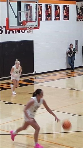 Laila Parris 2pt Okay vs Arkoma #highschoolbasketball #basketball #highschoolsports #highlights