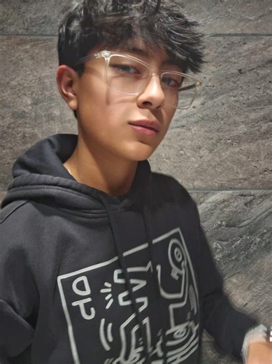 Bailando el Dougie: Amor y Humor en Pelones