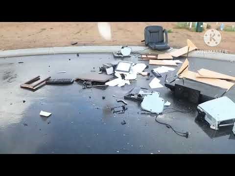 (YTP) CHƠI POKÉMON GO KIỂU (cre ‪@HowToBasic‬ )